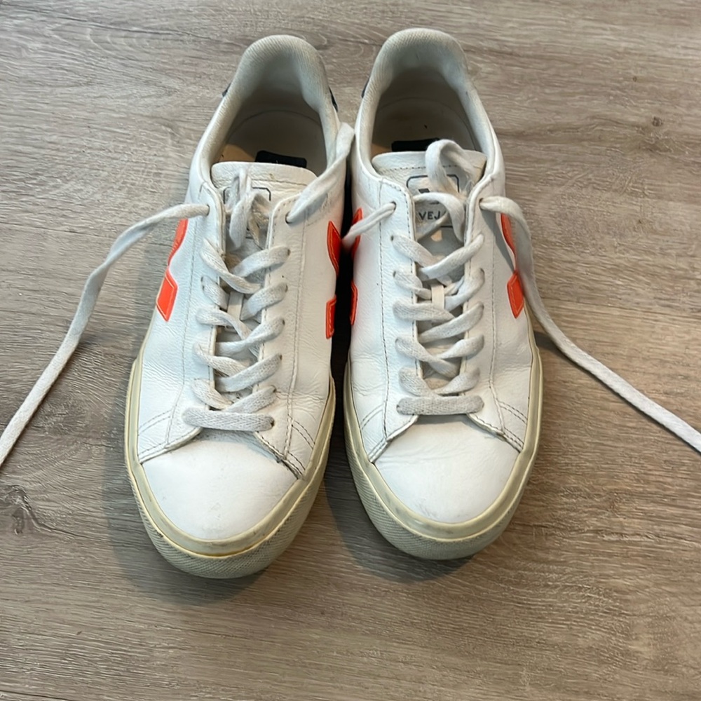 Veja Campo Chromefree 'White Orange Fluo' CP052195